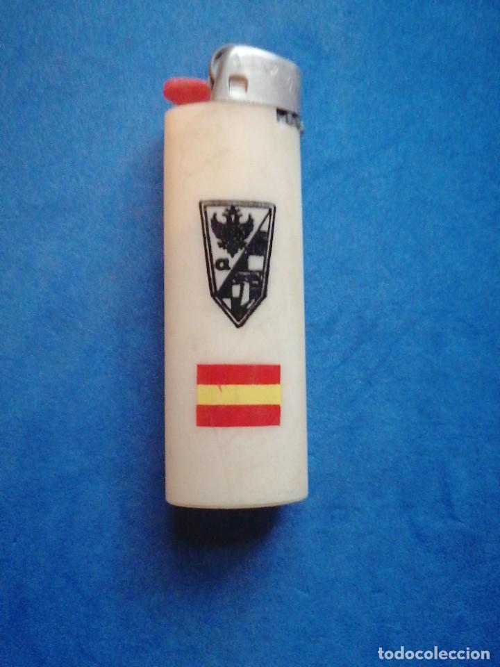 Militaria: Mechero C. M. U. Antonio Rivera MARA