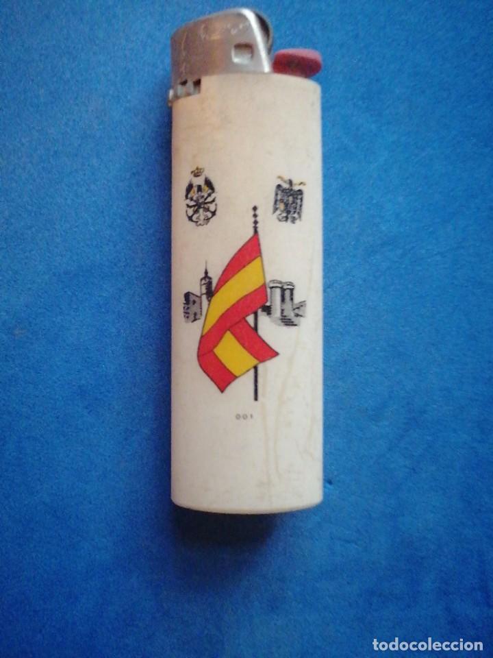Militaria: Mechero bandera Espa&ntilde;ola