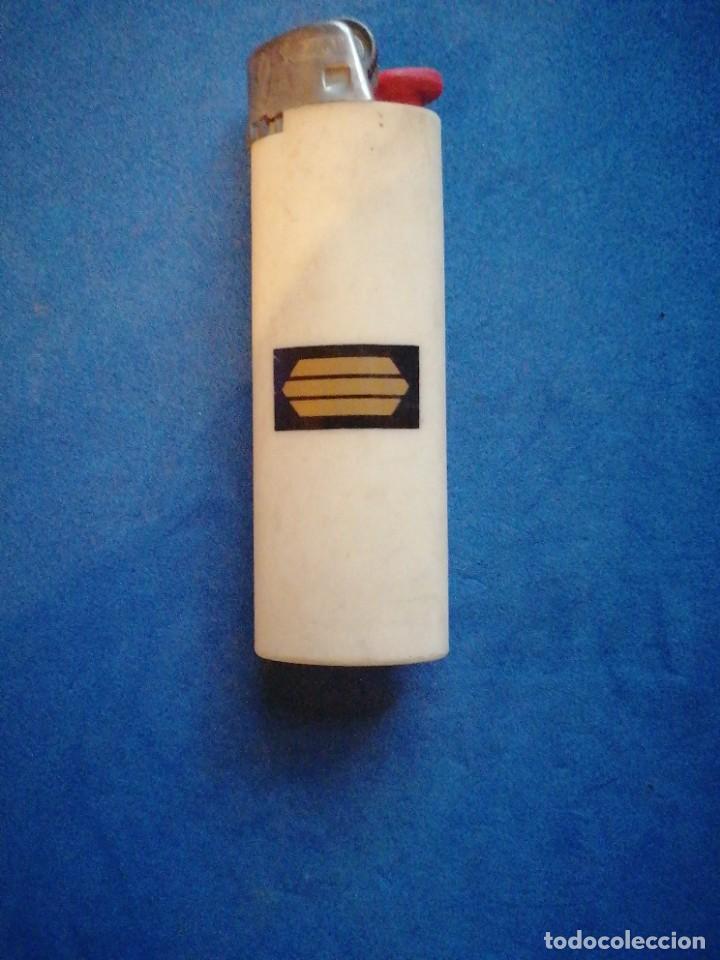 Militaria: Mechero Hermandad Sargentos Provisionales
