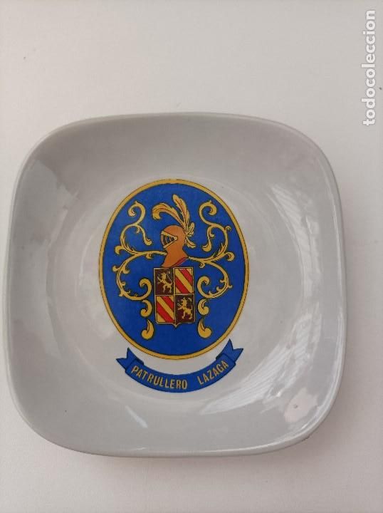 Military Antiques: Platillo cenicero en ceramica. PATRULLERO LAZAGA P-01 .