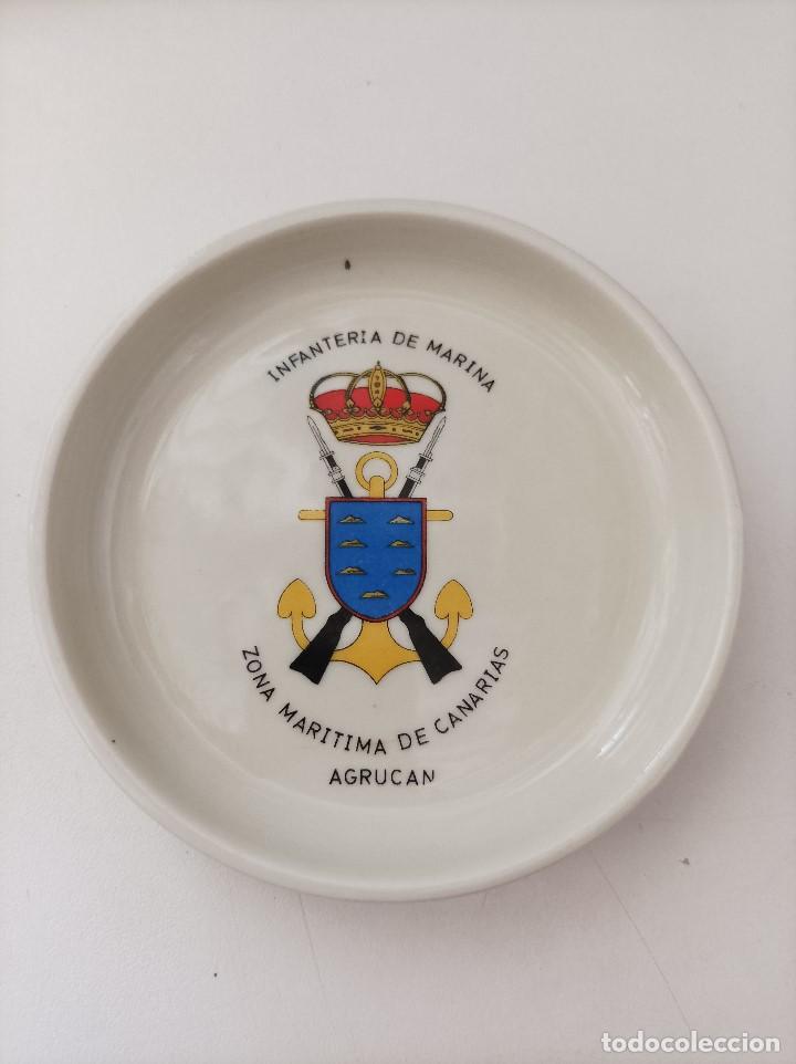 Militaria: Platillo cenicero en ceramica. INFANTERIA DE MARINA - ZONA MARITIMA DE CANARIAS. AGRUCAN.