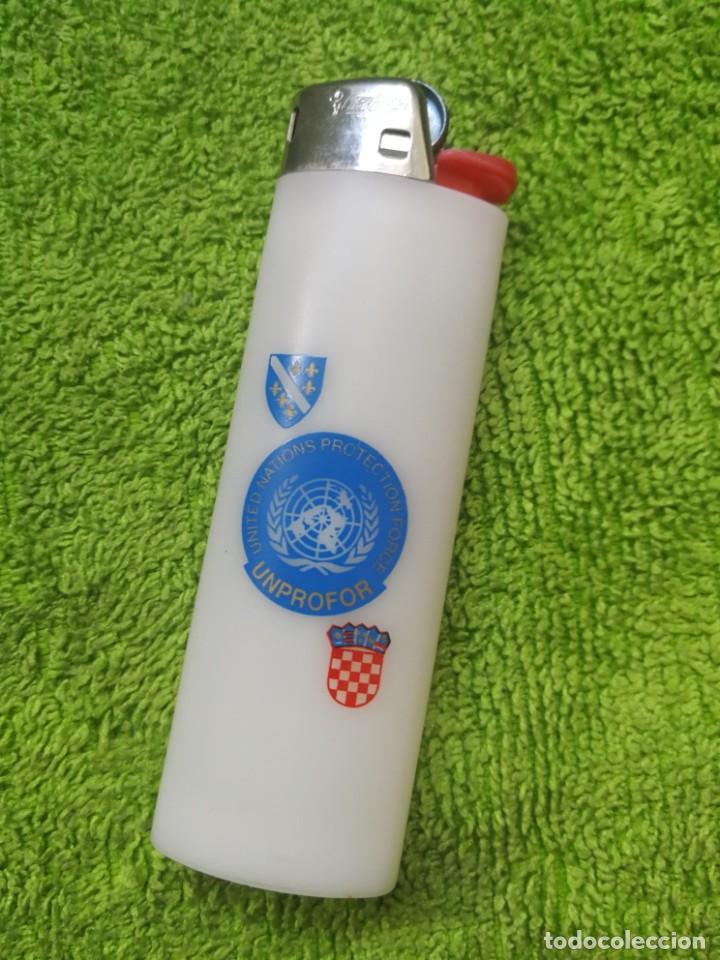 Military Antiques: MECHERO DE UNPROFOR.