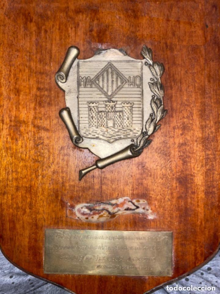 Military Antiques: ANTIGUA METOPA REGIMIENTO INFANTERIA MAH&Oacute;N