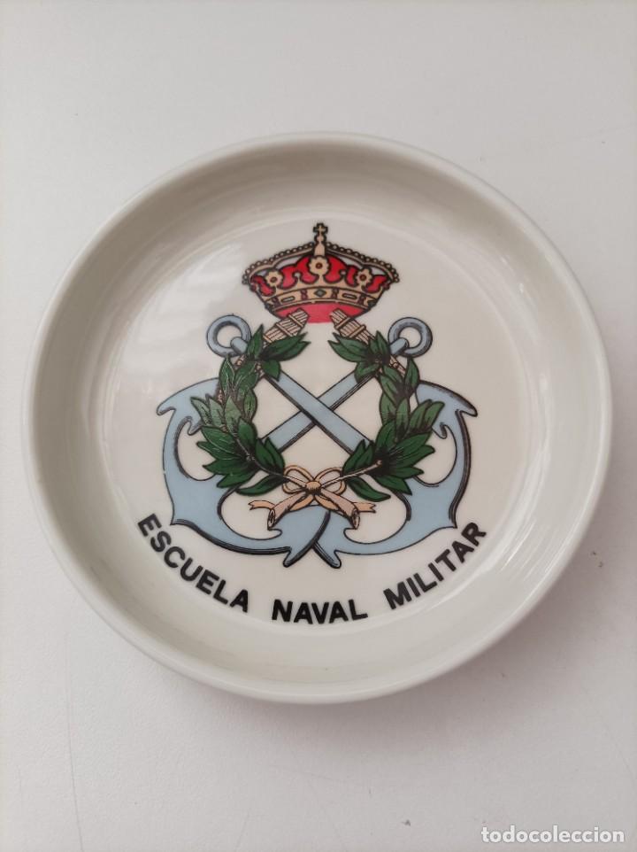 Military Antiques: Platillo - cenicero en ceramica. ESCUELA NAVAL MILITAR.