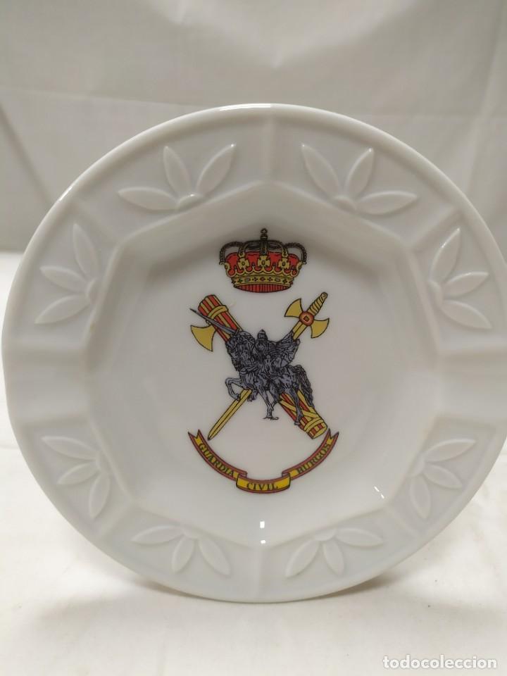 Military Antiques: Cenicero de cer&aacute;mica Guardia Civil de Burgos. Cer&aacute;mica Cartagena.