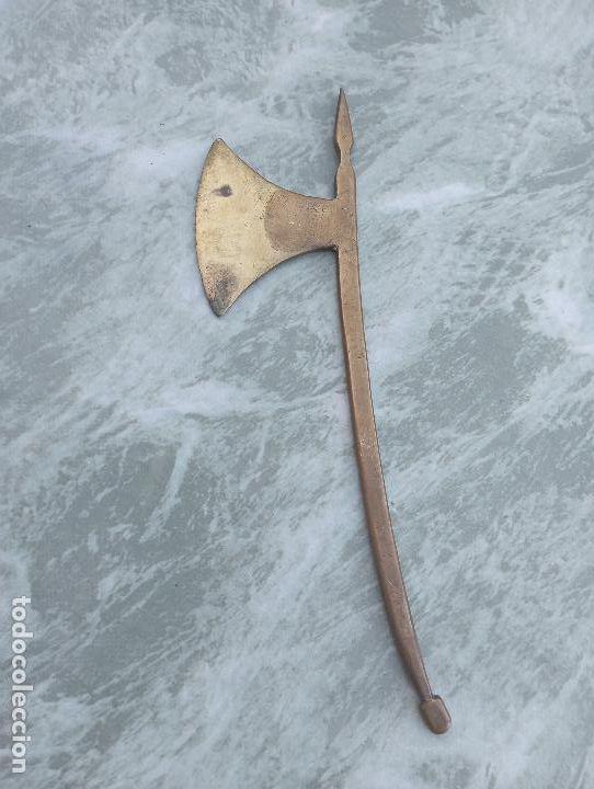Militaria: Curioso hacha en bronce enterizo miniatura colecci&oacute;n