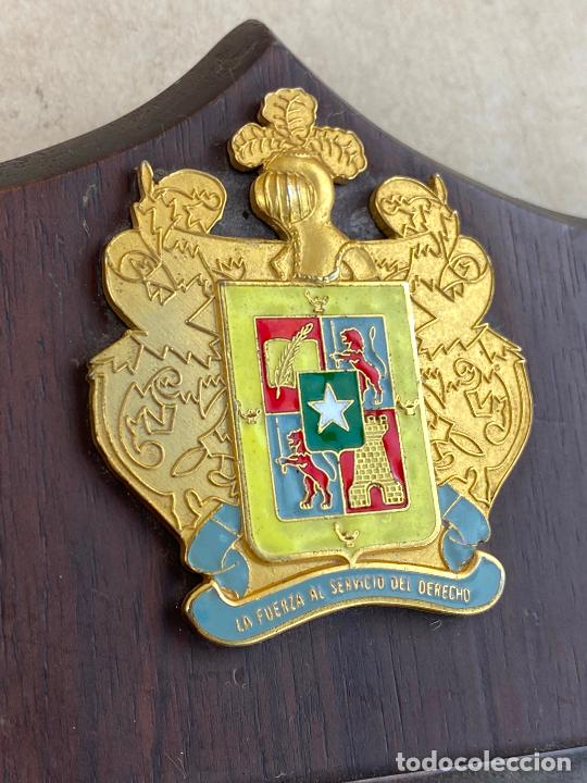 Militaria: METOPA MILITAR