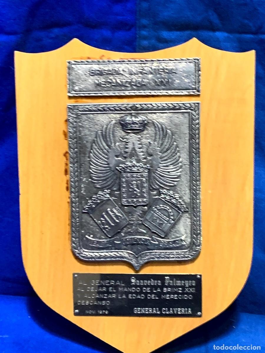 Military Antiques: METOPA BRIGADA INFANTERIA MECANIZADA XXI GENERAL SAAVEDRA CLAVERIA 1979 23X15CMS