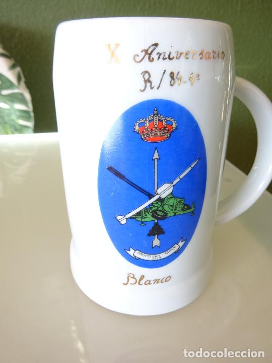 Militaria: JARRA MILITAR CER&Aacute;MICA. GRUPO ARTILLER&Iacute;A ANTIAEREA SKY ASPIDE I/73 . 13 CM. 530GR