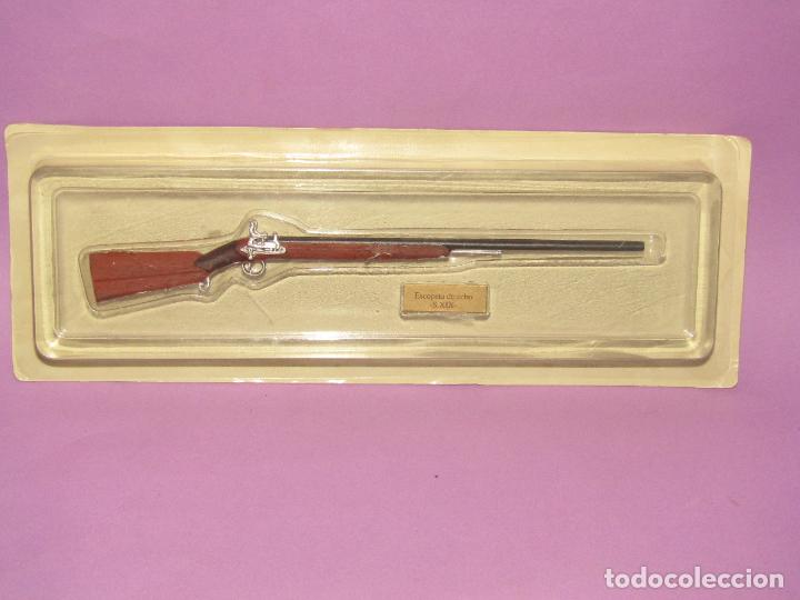 Militaria: Colecci&oacute;n ARMAS HIST&Oacute;RICAS de SALVAT - Escopeta de Cebo Siglo XIX