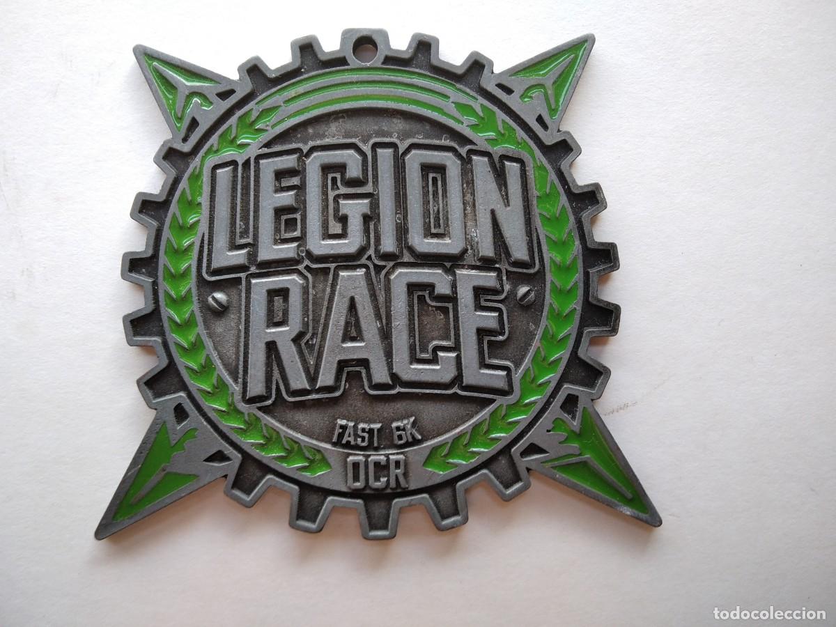Militaria: PLACA DE METAL Y ESMALTE,LEGION RACE,FAST SOLDIER COMBATANT,WE ARE LEGION,THE CONQUEST CHALENGE.