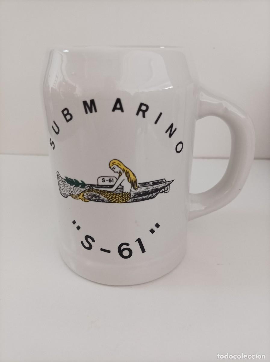 Militaria: Armada Espa&ntilde;ola. Jarra cer&aacute;mica. Submarino Delf&iacute;n S-61.