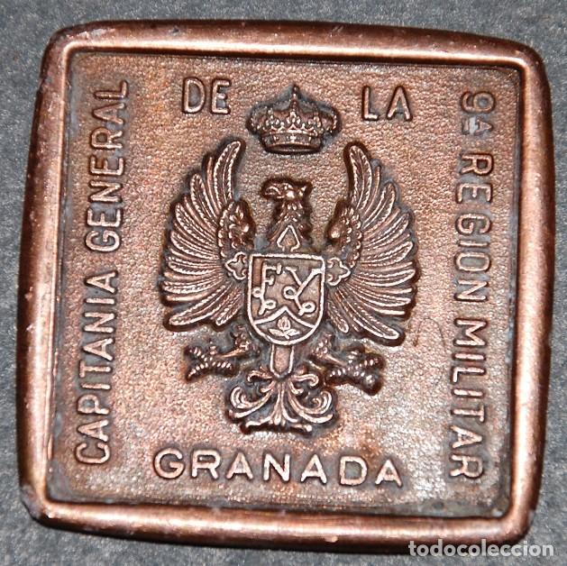 Militaria: ANTIGUO APLIQUE DE CAPITANIA DE LA 9 REGION MILITAR DE GRANADA