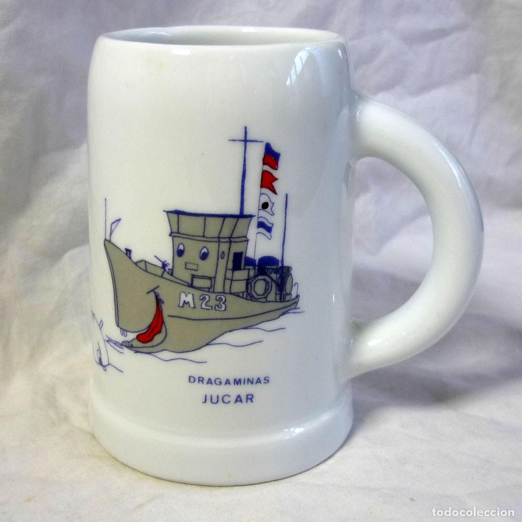 Militaria: Jarra de cer&aacute;mica Dragaminas Jucar