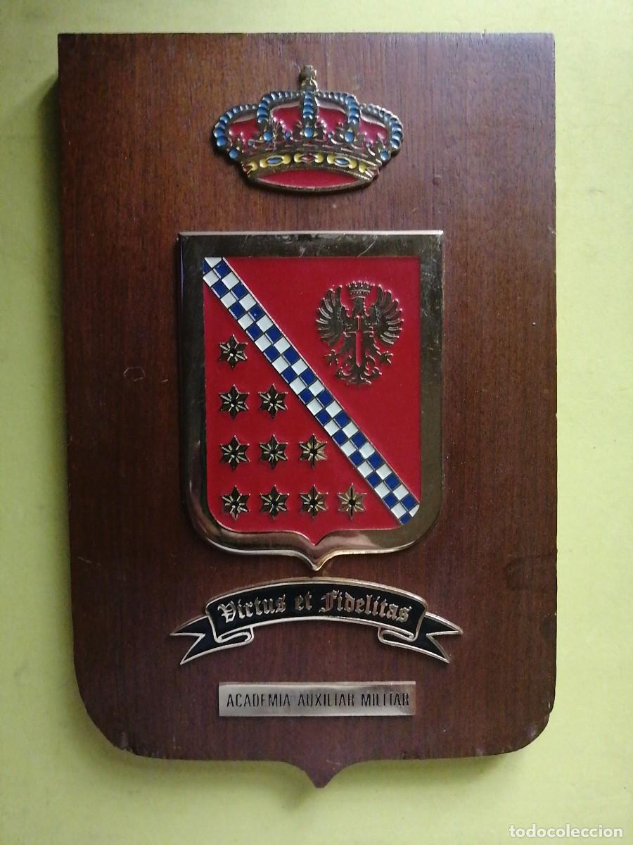 Militaria: Metopa Academia Auxiliar Militar