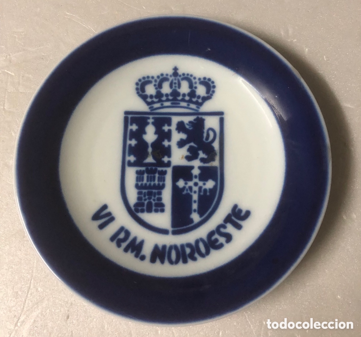 Militaria: PLATO CER&Aacute;MICA VI REGI&Oacute;N MILITAR NOROESTE. SARGADELOS
