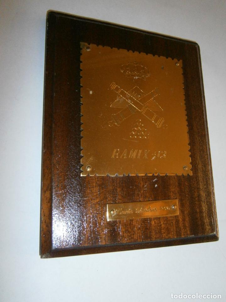 Militaria: ANTIGUA METOPA DEL EJERCITO - RAMIX 93