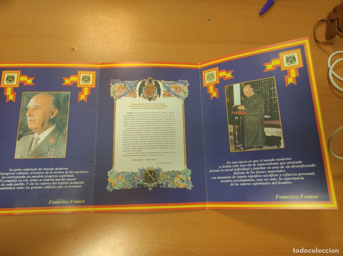 Military Antiques: TRIPTICO CON DISCURSO DE FRANCO Y JOSE ANTONIO, DE REGALO POSTAL