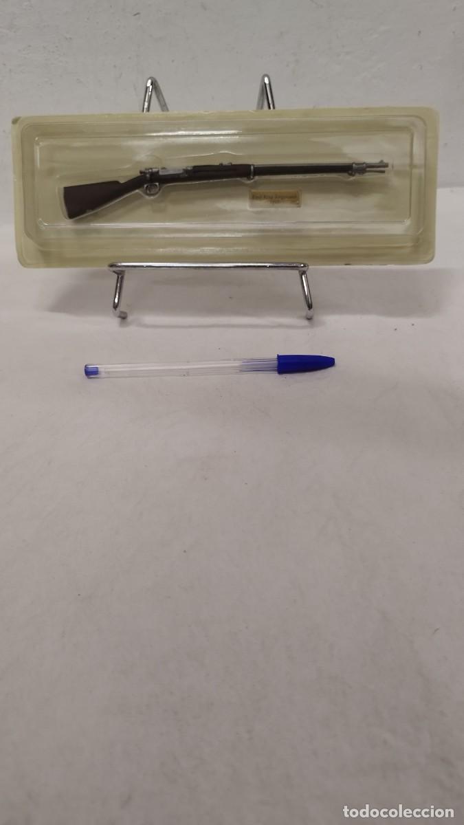 Militaria: ANTIGUA ARMA Fusil Krag-Jorgenssen -1892- DE COLECCION EN MINIATURA EN SU BLISTER SIN ABRIR