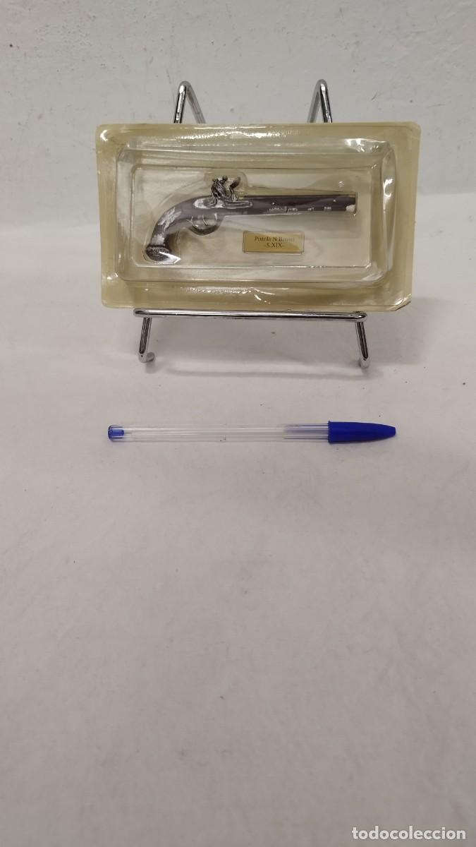 Militaria: ANTIGUA ARMA Pistola N.Boutet -S.XIX- DE COLECCION EN MINIATURA EN SU BLISTER SIN ABRIR