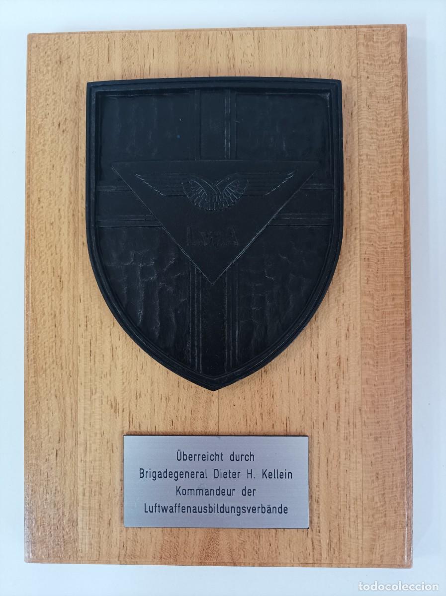 Military Antiques: Metopa - Fuerza a&eacute;rea alemana. Luftwaffenausbildungskommando - Dedicatoria General de brigada.