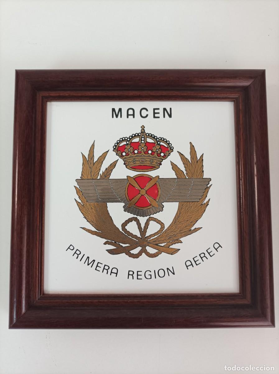 Military Antiques: Metopa en cuadro. Ejercito del Aire. MACEN (Mando A&eacute;reo Centro). PRIMERA REGI&Oacute;N A&Eacute;REA.