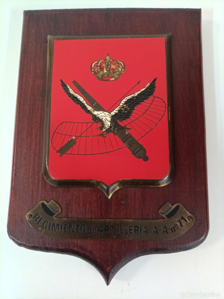 Military Antiques: Metopa militar. Regimiento de Artiller&iacute;a A. A. N&ordm; 71