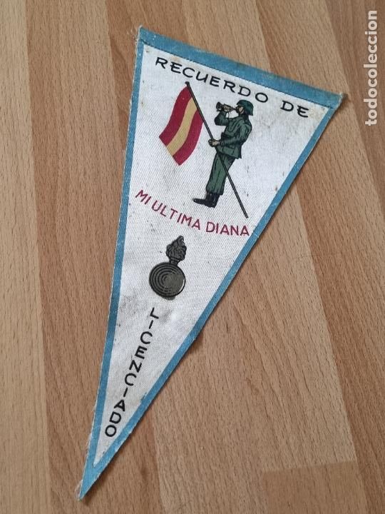 Militaria: BANDERIN - LICENCIADO. RECUERDO DE MI ULTIMA DIANA - 1963