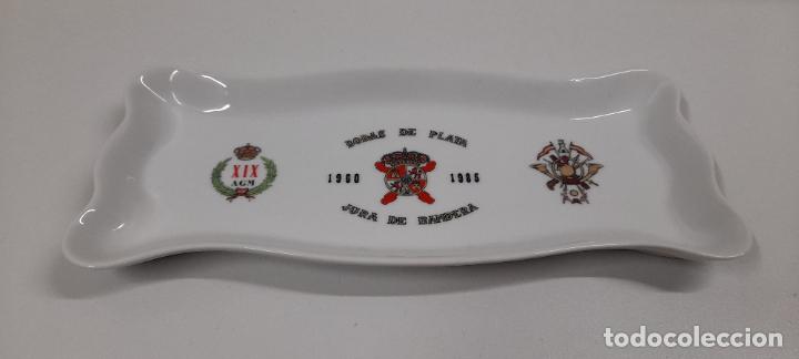 Military Antiques: OBJETO DECORATIVO MILITAR . BODAS DE PLATA - JURA DE BANDERA . REALIZADO EN CERAMICA