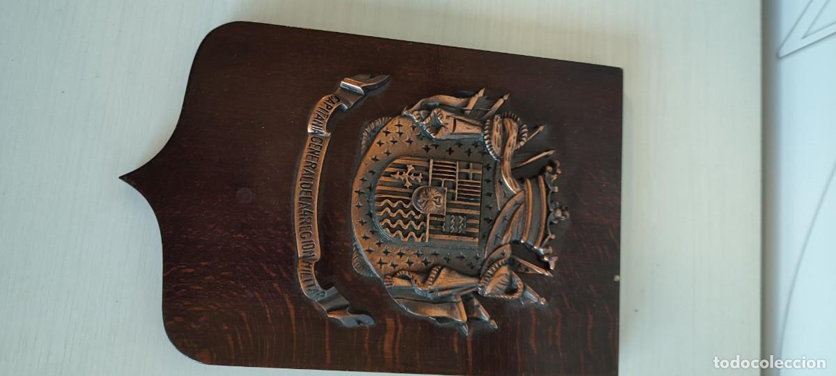 Military Antiques: Magnifica metopa militar polic&iacute;a Nacional