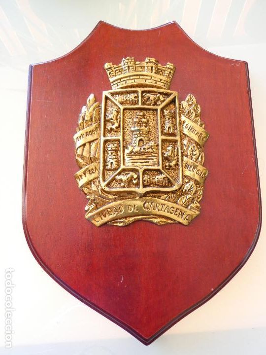 Militaria: METOPA DE BRONCE ESCUDO DE LA CIUDAD DE CARTAGENA, MURCIA. 28CM. 1,2KG