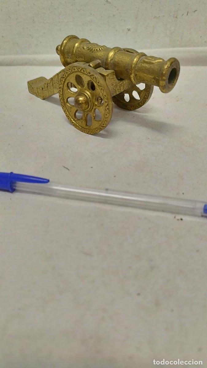Military Antiques: Antiguo Ca&ntilde;&oacute;n de metal