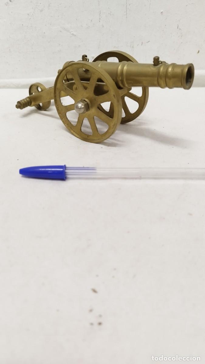 Military Antiques: Antiguo Ca&ntilde;&oacute;n Militar de metal