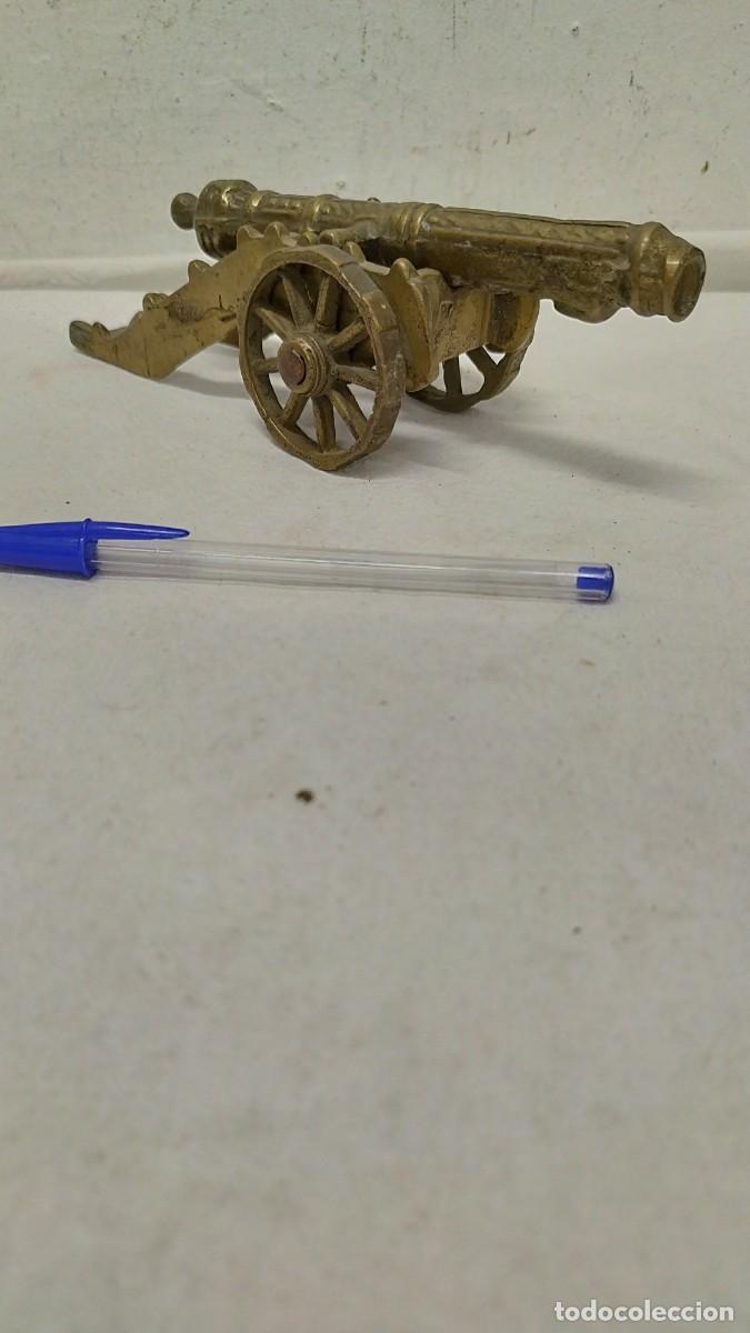 Military Antiques: Antiguo Ca&ntilde;&oacute;n Militar de metal