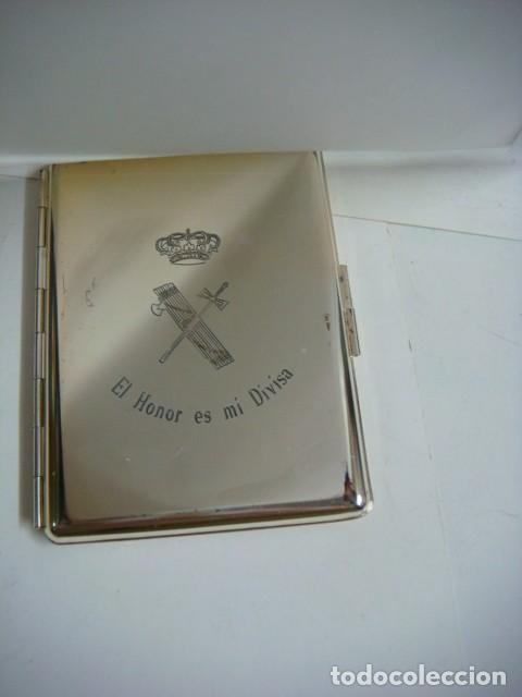 Military Antiques: CAJITA TARJETERO EN CHAPA PLATEADA DE LA GUARDIA CIVIL EL HONOR ES MI DIVISA-CAJ-B-N&ordm;-107