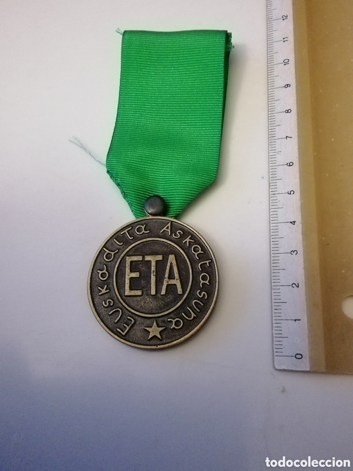 Militaria: MEDALLA MOVIMIENTO VASCO