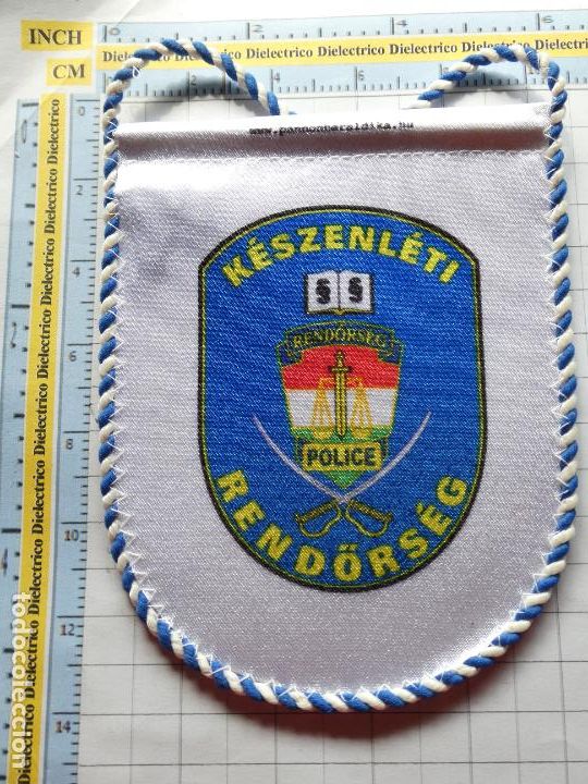 Military Antiques: BANDER&Iacute;N POLICIAL. IPA INTERNATIONAL POLICE ASSOCIATION HUNGR&Iacute;A. ASOCIACI&Oacute;N INTERNACIONAL POLIC&Iacute;AS