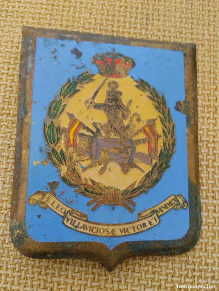 Military Antiques: Metopa Regimiento Caballer&iacute;a Ligero Acorazado Villaviciosa 14