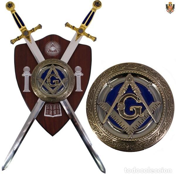 Military Antiques: PANOPLIA ESPADAS ESCUDO MASONICO + SOPORTE ** LOTE 3 PIEZAS