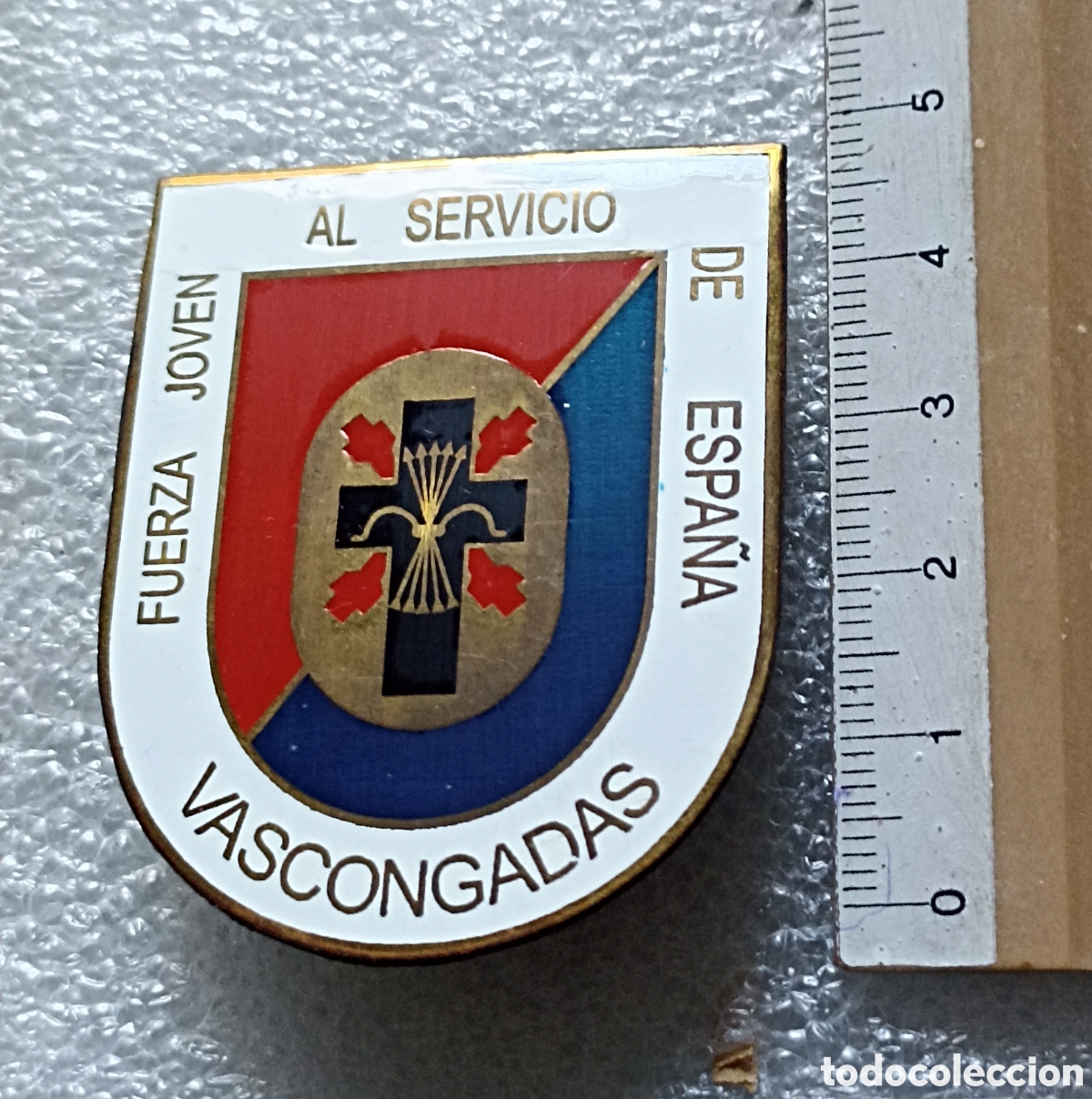 Military Antiques: PLACA DE PECHO, FUERZA JOVEN VASCONGADAS
