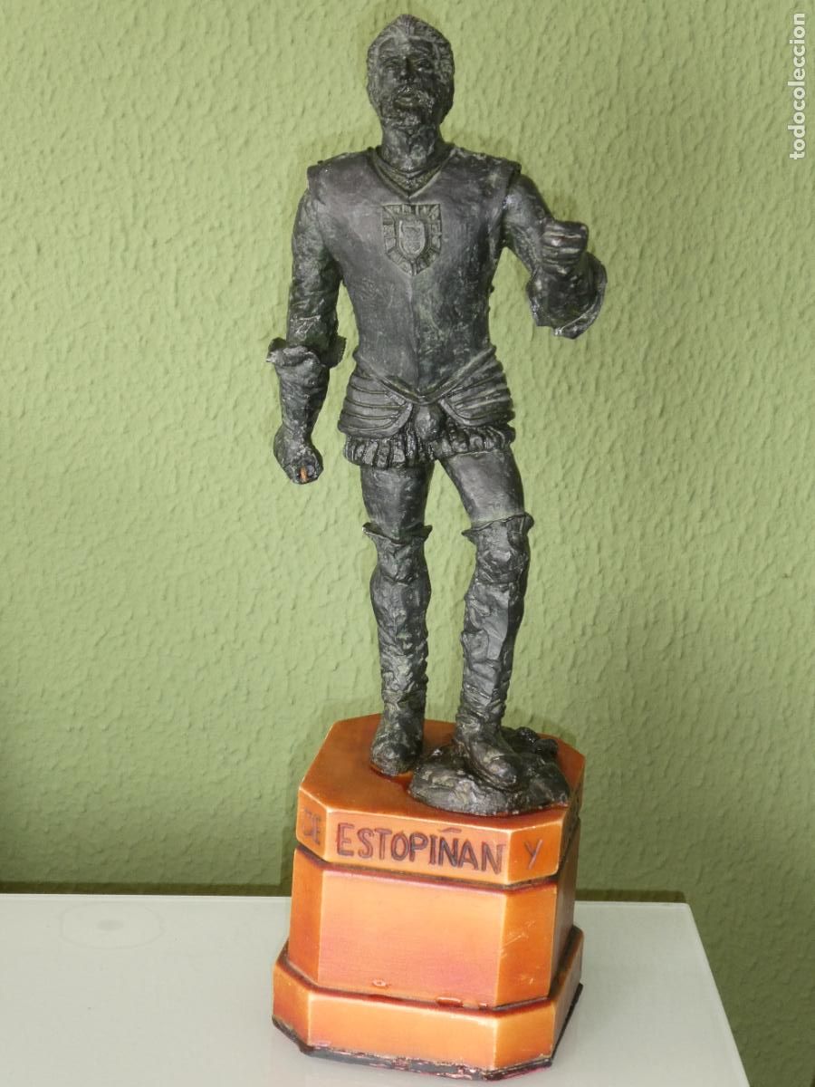 Militaria: FIGURA MILITAR. COMANDANTE DON PEDRO DE ESTOPI&Ntilde;&Aacute;N Y VIRU&Eacute;S. FUNDADOR CIUDAD DE MELILLA. 35CM 1,2KG