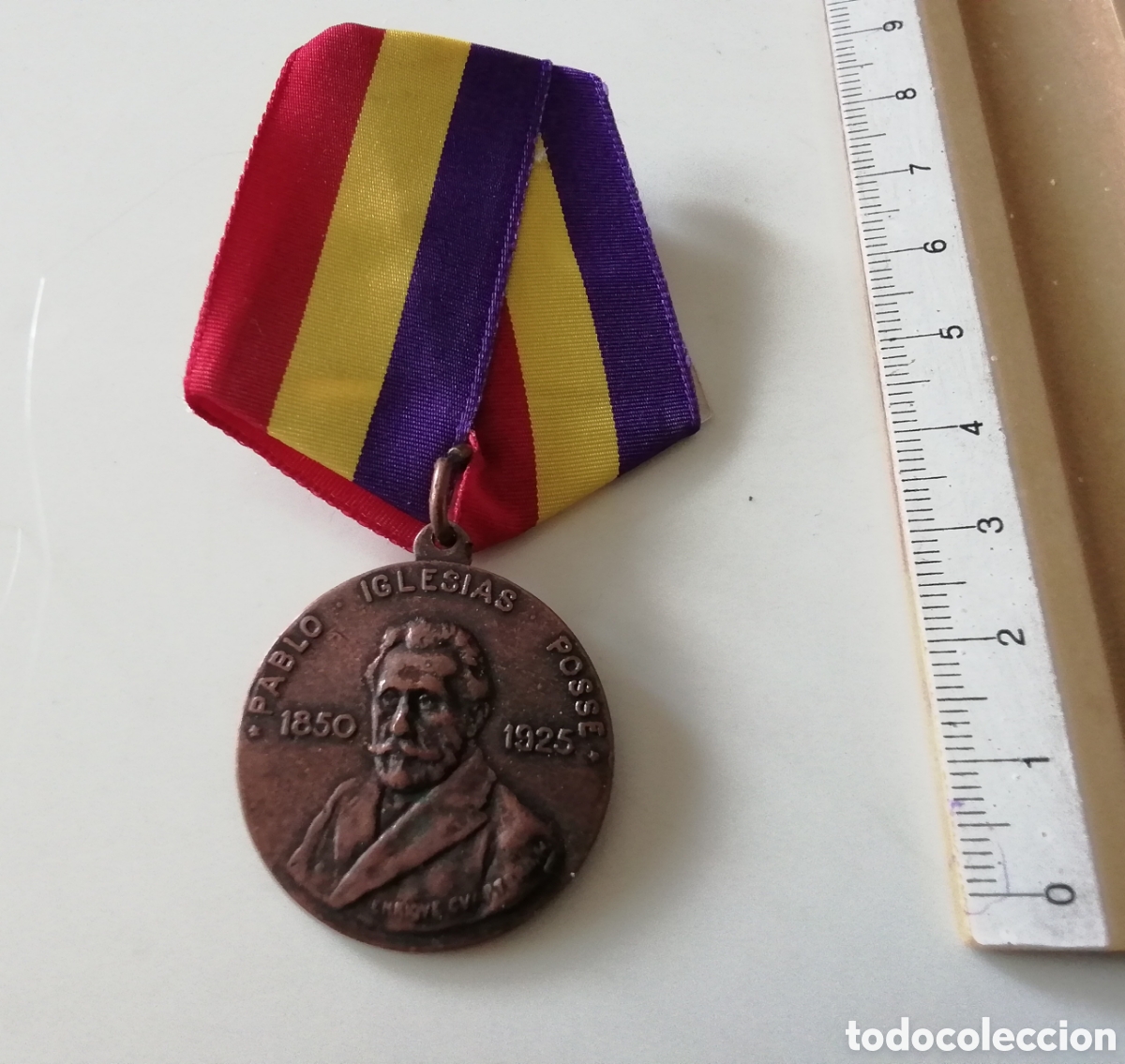 Military Antiques: MEDALLA PABLO IGLESIAS. UNI&Oacute;N GENERAL DE TRABAJADORES