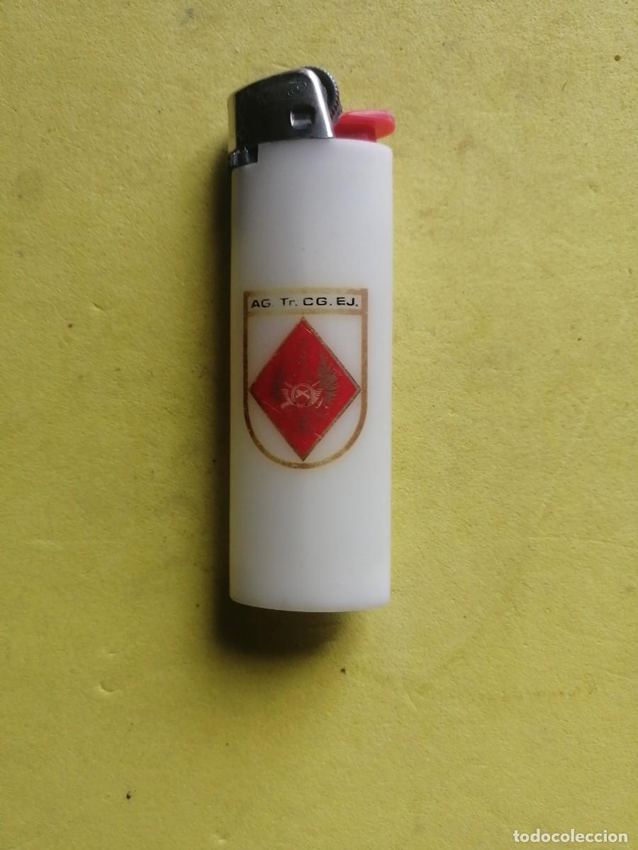 Militaria: Mechero militar AG. Tr. CG Ej.