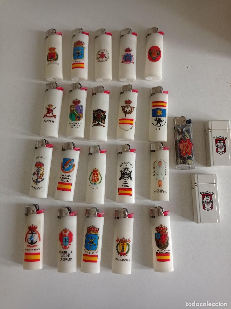 Militaria: Lotazo de 20 encendedor Bic militares + 3 regalo