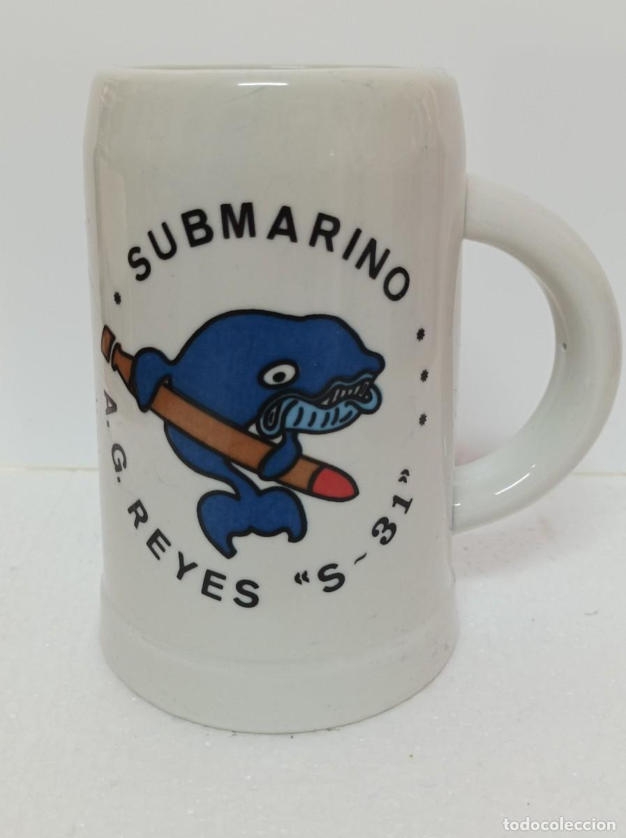 Militaria: Armada Espa&ntilde;ola. Jarra cer&aacute;mica. Submarino &laquo;Almirante Garc&iacute;a de los Reyes&raquo; S-31.