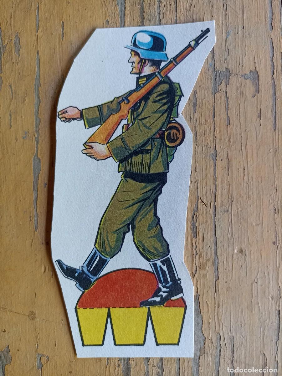 Militaria: Soldado alem&aacute;n recortable 1970 (D) (III Reich Hitler- Nazi- Alemania) WWII