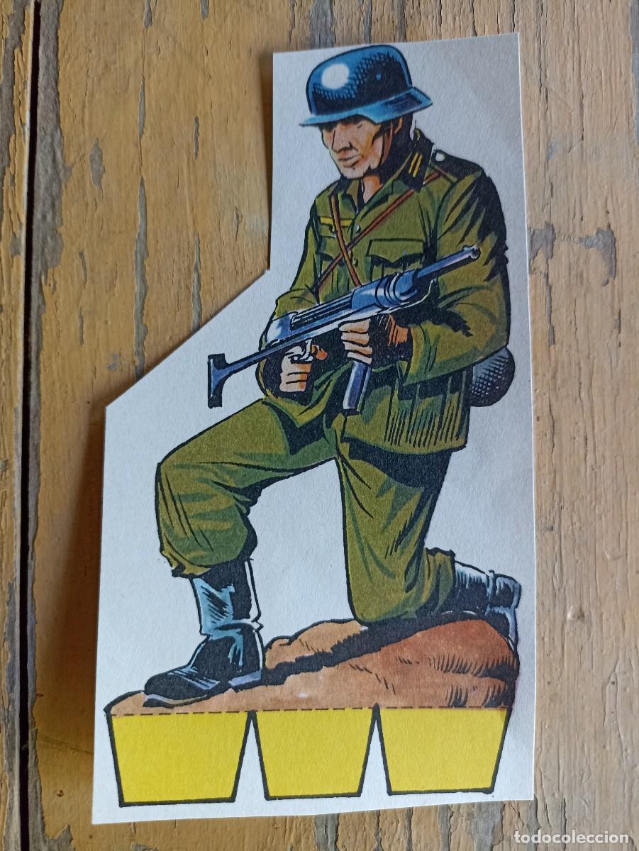 Militaria: Soldado alem&aacute;n recortable de 1970 (G) (III Reich Hitler- Nazi- Alemania) WWII