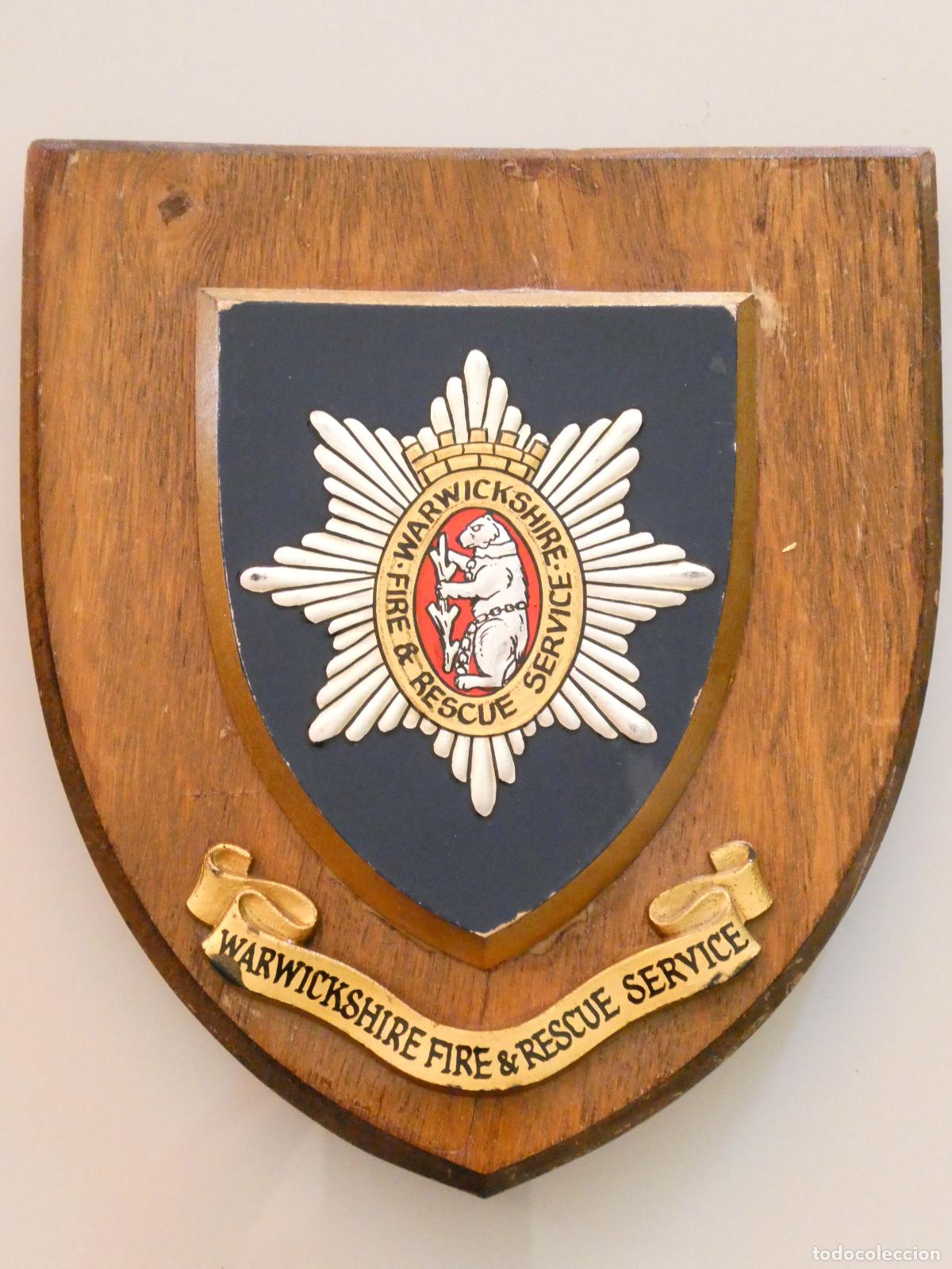 Military Antiques: METOPA MILITAR BOMBEROS. SALVAMENTO RESCATE RESCUE SERVICE WARWICK COUNTY INGLATERRA. 18CM 250GR