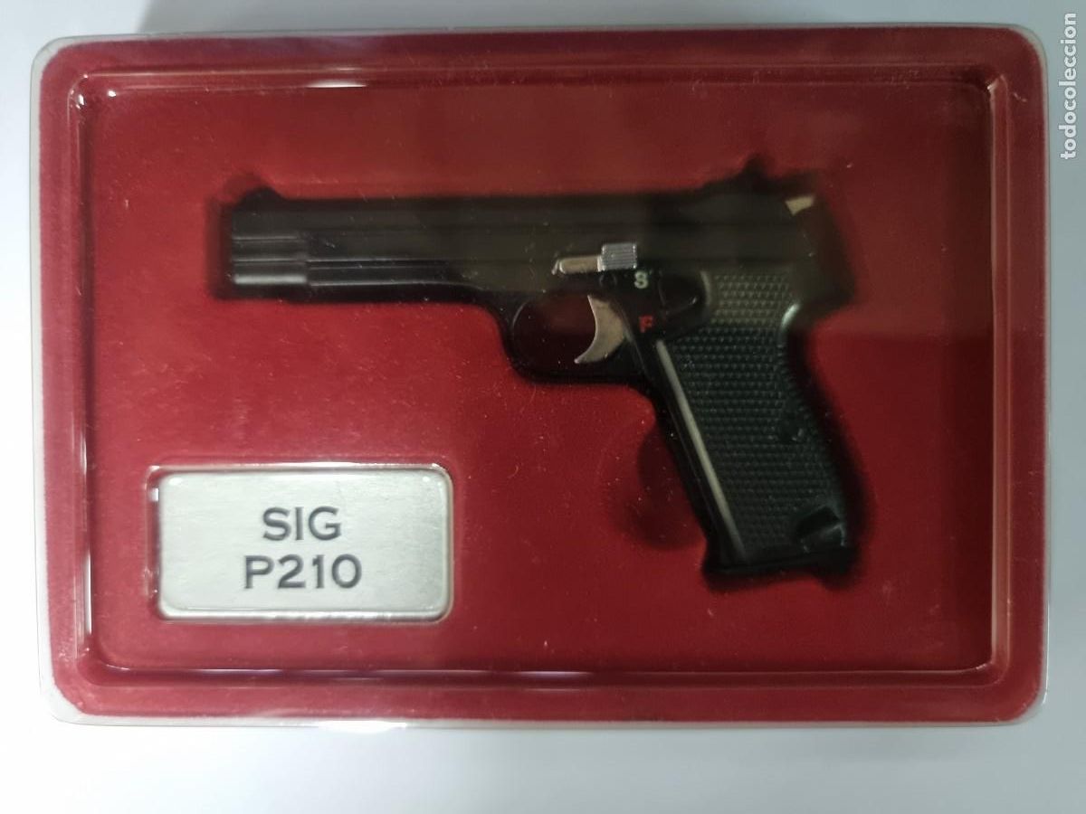 Militaria: SIG P210.Escala 1:2,5 Pistolas y Revolveres Orbis RBA