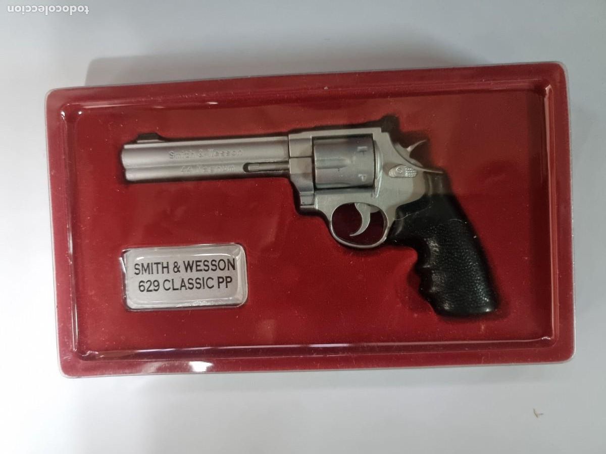 Militaria: Smith & Wesson 629 Classic PP.Escala 1:2,5 Pistolas y Revolveres Orbis RBA